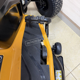 Снегоуборочный трактор Cub Cadet XT2 CC1023 25 HP + снегоотвал