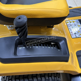 Садовый трактор Cub Cadet LT50