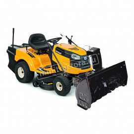 Снегоуборочный трактор Cub Cadet LT2 NR92 + снегоотвал