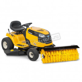 Снегоуборочный трактор Cub Cadet LT3 PS107 + щетка  Снегоуборочный трактор Cub Cadet LT3 PS107 + щетка