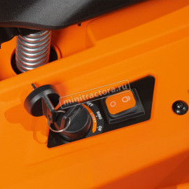 Садовый минирайдер Daewoo DWR 610