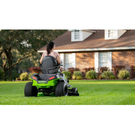 Садовый минирайдер аккумуляторный Greenworks GC82LT107 с 6 АКБ 5 А/ч и ЗУ двойное 3 шт