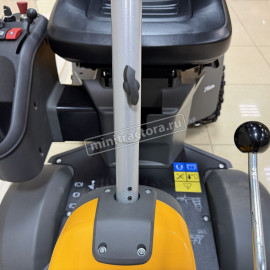 Снегоуборочный райдер Stiga Park 700 WX со снегоотбрасывателем Stiga