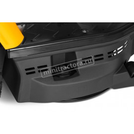 Снегоуборочный трактор Stiga Estate 2084 + Снегоотвал + Цепи