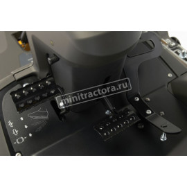 Садовый райдер Stiga Park 500 W с декой Combi 95 Q Plus